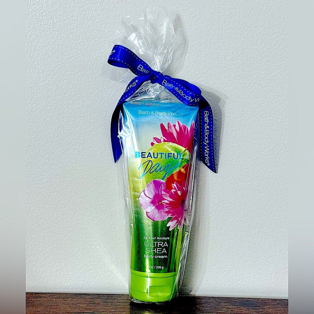 *RETIRED/RARE* Bath & Body Works Beautiful Day Ultra Shea Body Cream - NWT